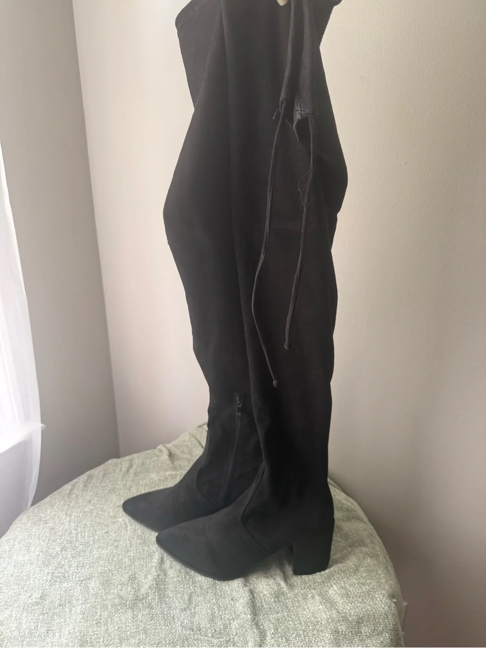 Bisou Bisou Black Over-the-Knee Suede Block Heel Boots